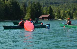 Retten und Bergen in der Ausbildung Retten und Bergen Kanadier